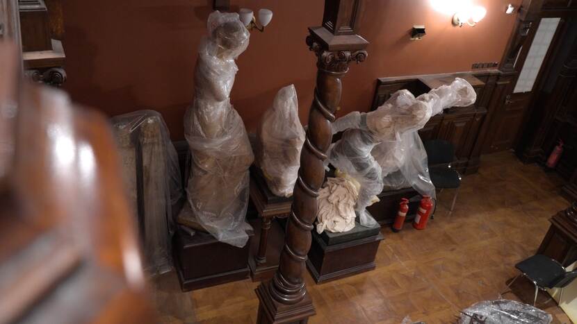 In het Khanenko museum in Kyiv is alle kunst ter bescherming ingepakt.