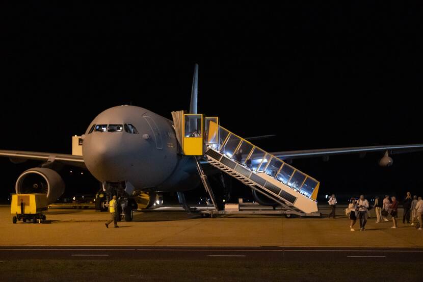 Aankomst tweede repatriëringsvlucht in Eindhoven